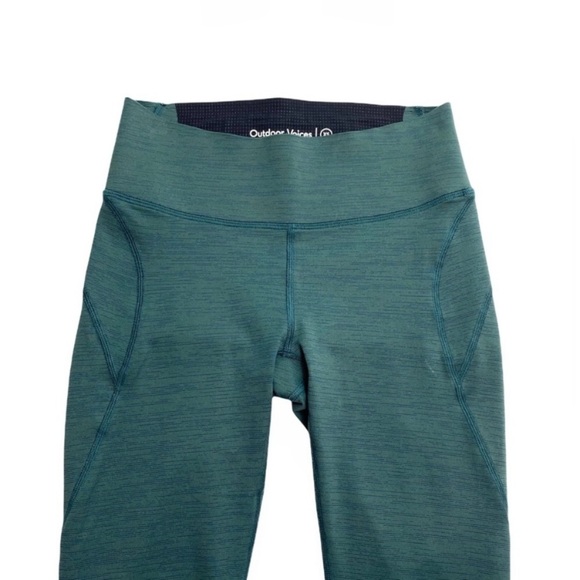 OUTDOOR Voices Core 3/4 Leggings Tights in Ever Green - Picture 4 of 8